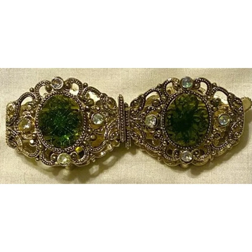 VINTAGE victorian style panel bracelet green inlaid nuggets gold tone 7.5